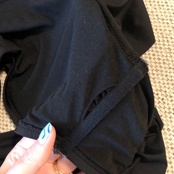 H&M One Shoulder Ruffle Swim Top - Picture 6 of 7